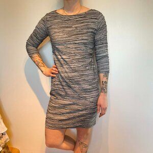 SHARAGANO  Textured Bodycon Dress –  3/4 Sleeve Career Chic size 8